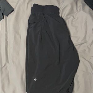 Men’s Medium Lululemon shorts